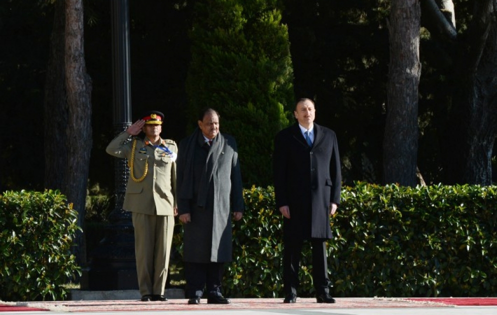 Cérémonie officielle d’accueil en l’honneur du président pakistanais Mamnoon Hussain