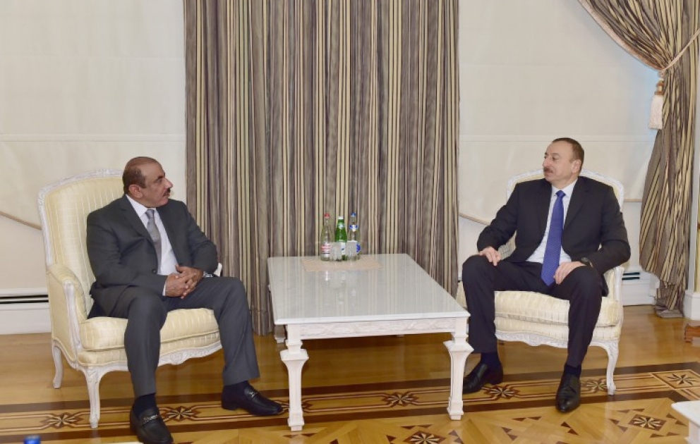 Entretien du président azerbaïdjanais Ilham Aliyev avec le ministre qatari des transports