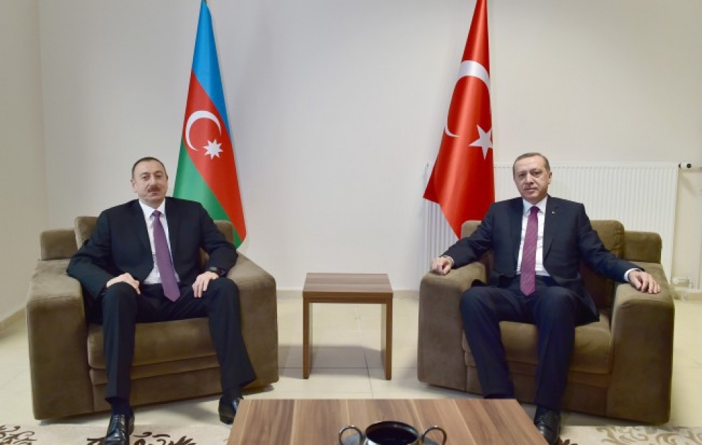 Entretien du président azerbaïdjanais Ilham Aliyev avec son homologue turc Recep Tayyip Erdogan