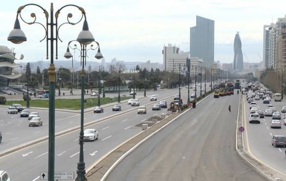 Продолжаются работы на проспекте Гейдара Алиева