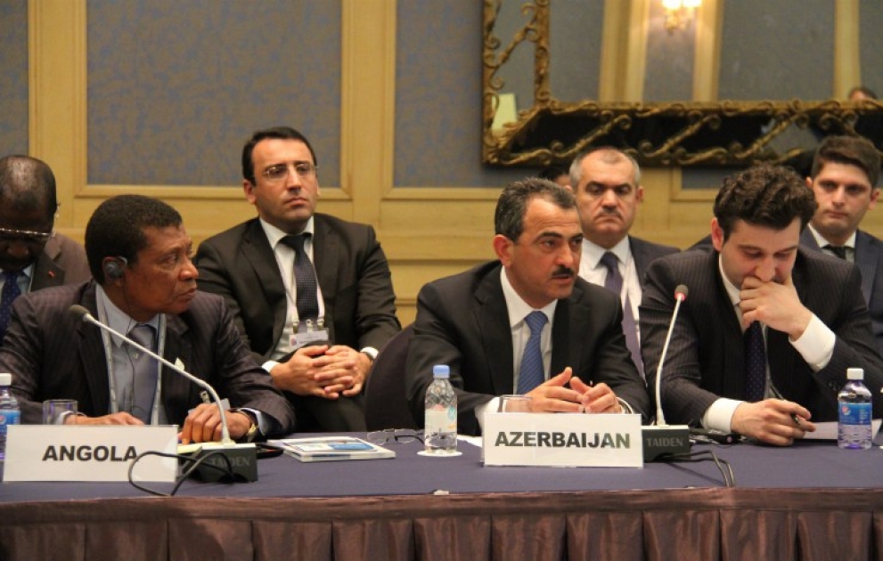 Azərbaycan nümayəndə heyəti Koreya Respublikasında keçirilən VII Dünya Su Forumunda iştirak edir