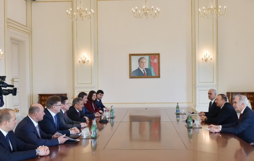 Le président Ilham Aliyev a reçu la délégation conduite par le président du Tatarstan