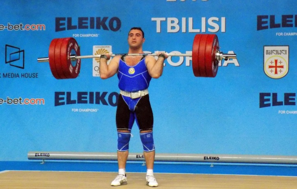 Azerbaijan`s Bayramov wins European weightlifting gold