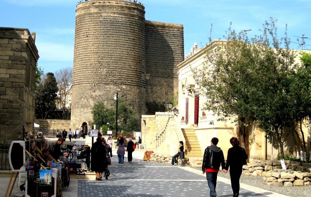 “İçərişəhər” və “Qala” qoruqlarında “açıq qapı” günü