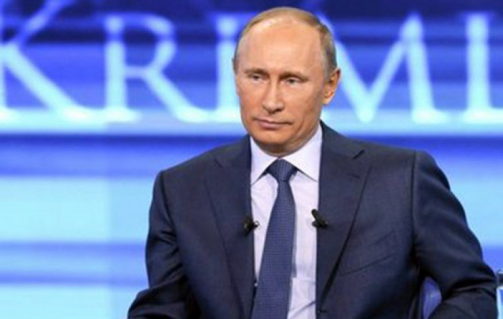 Президент России отвечает на вопросы граждан своей страны на прямом эфире