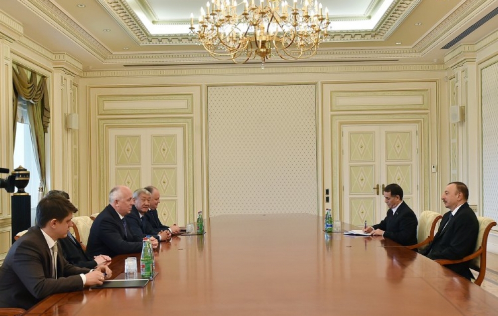 President Ilham Aliyev received a delegation led by the CEO of Rostec State Corporation
