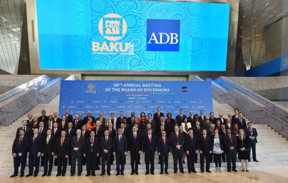 Le président Ilham Aliyev a participé à l’ouverture officielle de la 48e réunion du Conseil des gouverneurs de la Banque asiatique de Développement