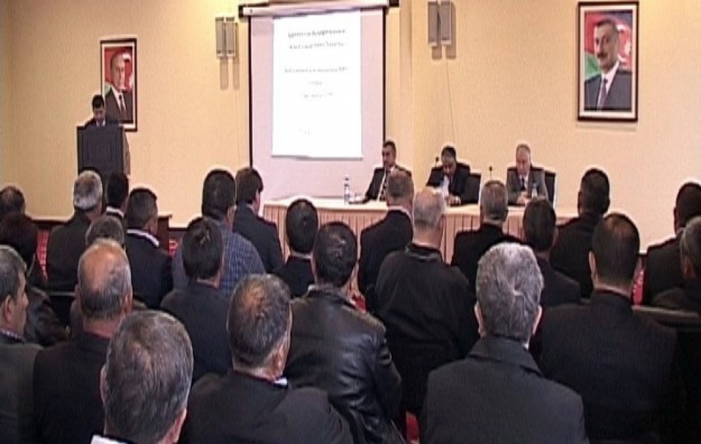 Fermerlər heyvandarlığın intensiv metodlarla inkişaf etdirilməsi yolları barədə məlumatlandırılıblar