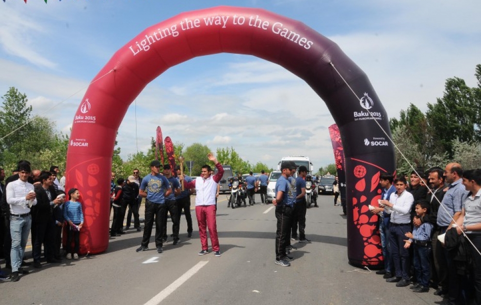 “Bakı-2015”: Məşəl estafeti Saatlıda