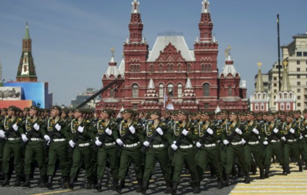 Moskvada Qələbənin 70 illiyi münasibəti ilə hərbi parad keçirilib