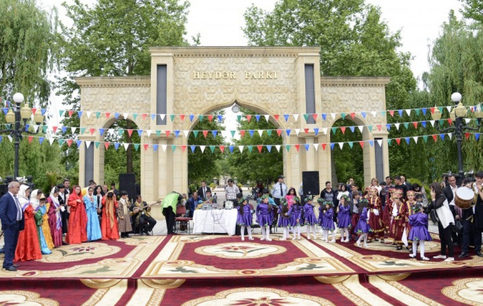 Fackel der Europaspiele Baku-2015 in Agjabadi