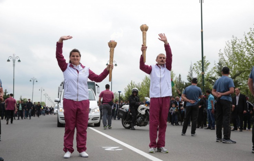 Arrivée de la torche des Jeux Européens de Bakou 2015 à Terter