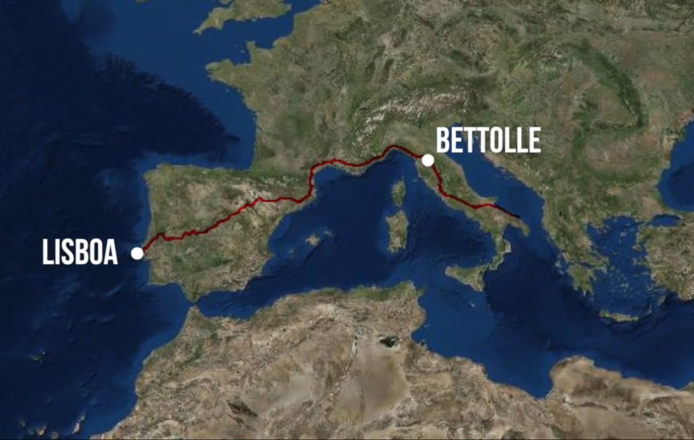 Bakıya gələn portuqaliyalı velosipedçi artıq İtaliya və Yunanıstanda olub