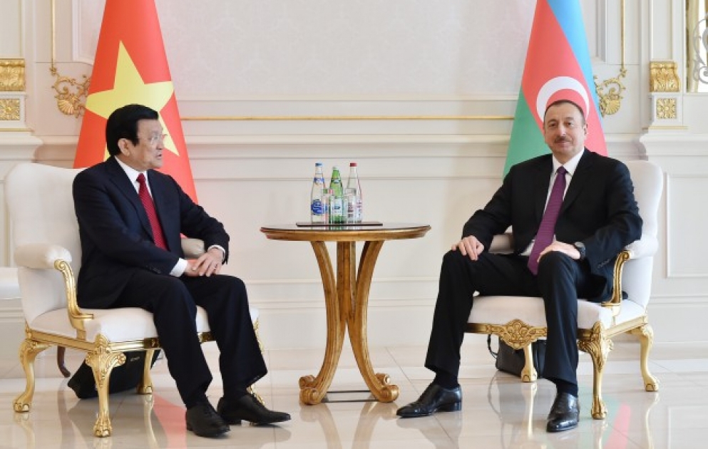President Ilham Aliyev and President of Vietnam Truong Tan Sang held a one-on-one meeting