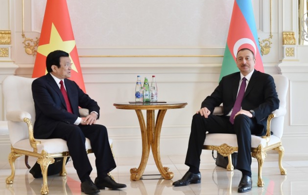 Le président Ilham Aliyev et le président Truong Tan Sang ont tenu une rencontre en tête à tête