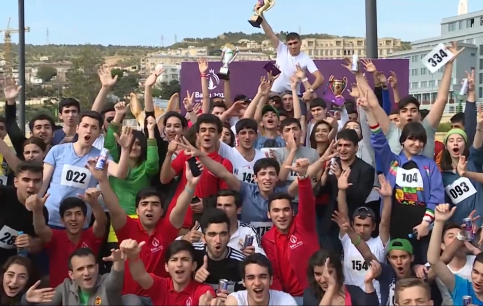 La course des volontaires des Jeux Européens de Bakou 2015 organisée dans le Parc au bord de la mer