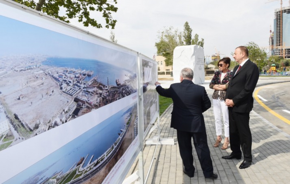 Le président azerbaïdjanais Ilham Aliyev inaugure la route construite au bord de la mer en parallèle avec l’avenue Frères Nobel à Bakou