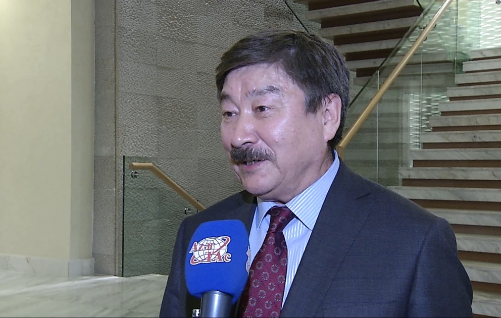 Dussen Kasseinov : Toute chose négative qui se produit dans le monde ne peut être éliminée que par l’union dans la culture
