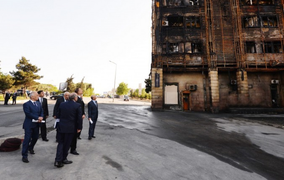 President Ilham Aliyev visited the site of the multi-storey building hit by fire in Binagadi