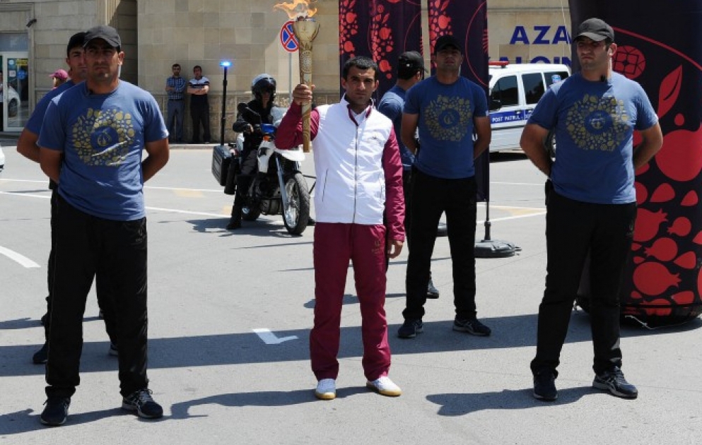 Grandioses Feuerfestival in Udjar