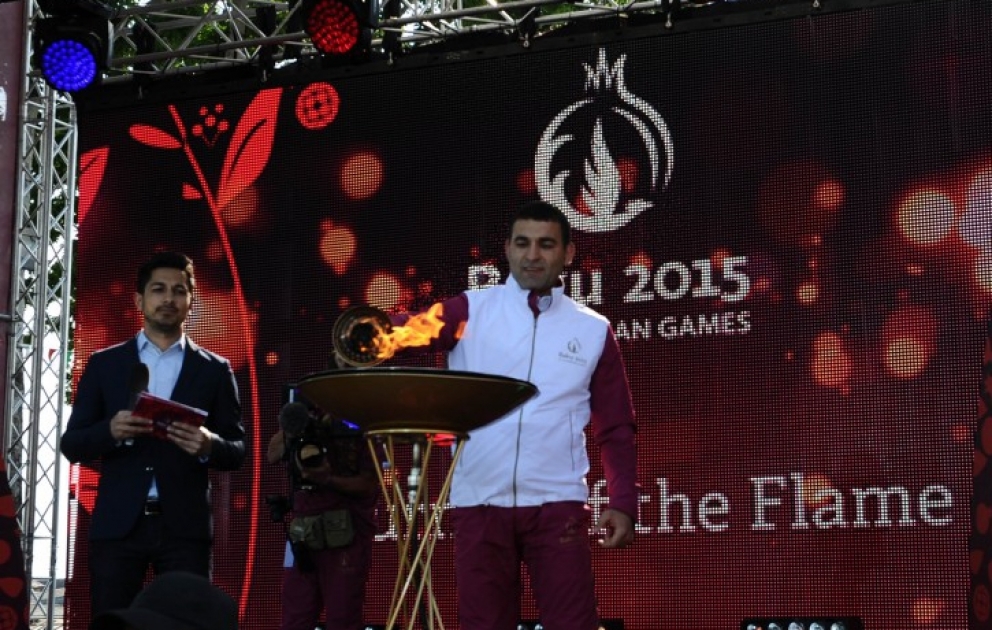 Flame of European Games arrives in Goychay
