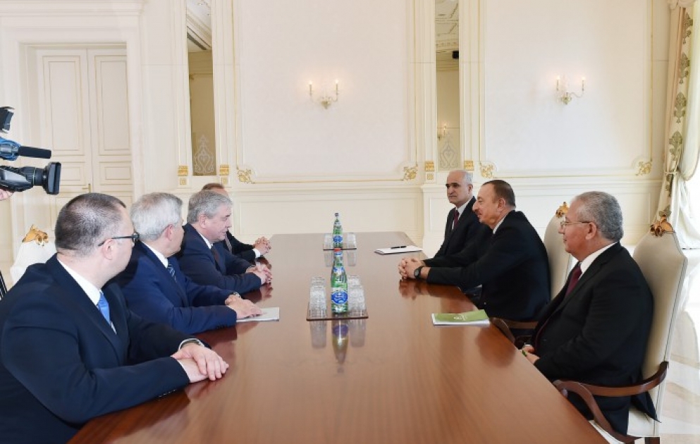 Entretien du président azerbaïdjanais Ilham Aliyev avec une délégation conduite par le Vice-Premier ministre biélorusse