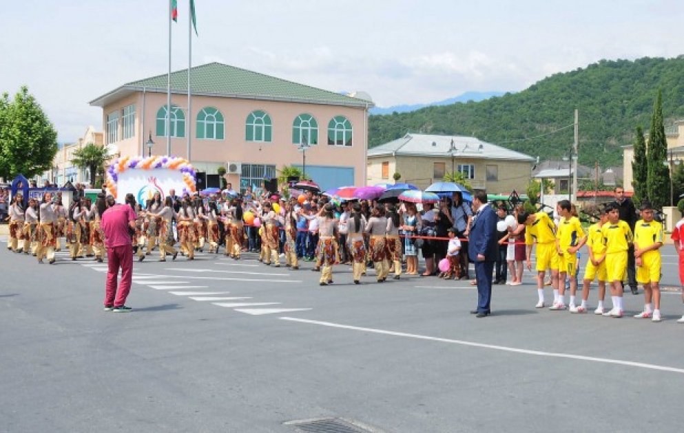 Baku 2015 flame arrives in Balaken
