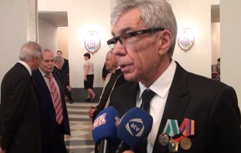 Ю.Николаев: «Я буду следить за играми, буду болеть и за Россию, и за Азербайджан»