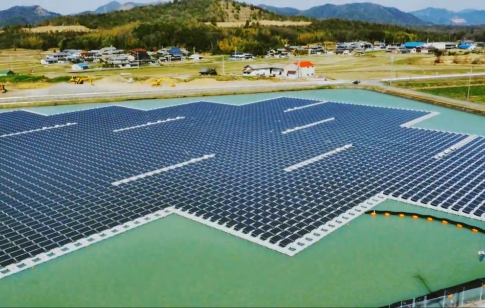 Yaponiyada dünyanın ən böyük üzən günəş elektrik stansiyası istifadəyə verilib