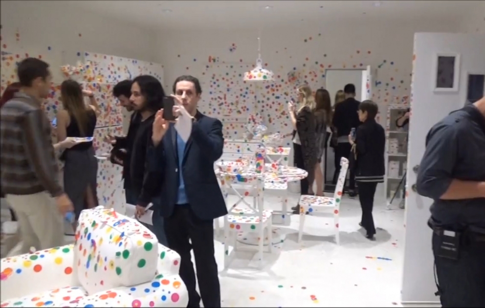 “The Obliteration Room” – необыкновенная интерактивная выставка