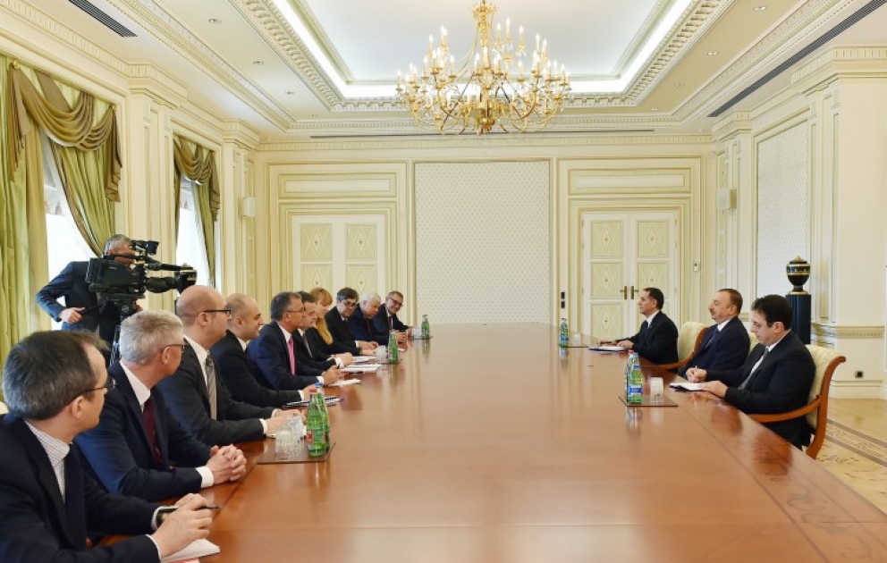Entretien du président azerbaïdjanais Ilham Aliyev avec une délégation conduite par le président en exercice de l’OSCE