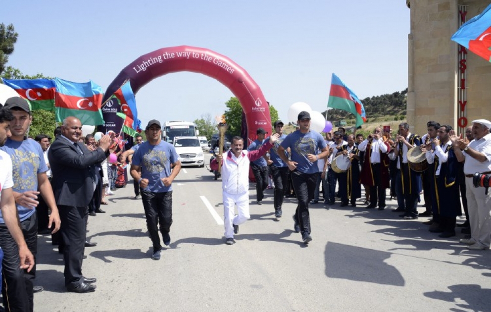 Feuerfestival „Baku-2015“ in Shabran