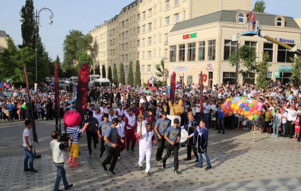 Xırdalan Avropa Oyunlarının məşəl estafetini qəbul etdi