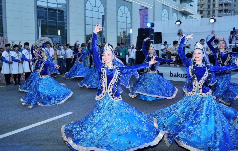 В Медиа-деревне «Баку-2015»  прошла вечеринка для представителей СМИ