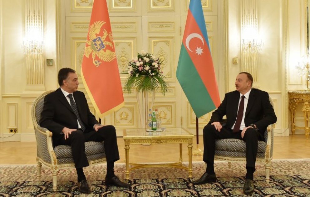 Entretien du président azerbaïdjanais Ilham Aliyev avec son homologue monténégrin Filip Vujanovic
