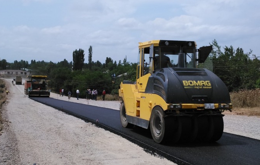 Qusar-İmamqulukənd-Quxuroba avtomobil yolunun asfaltlanmasına başlanılıb