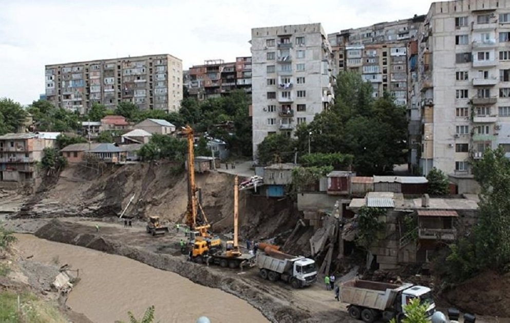 В результате наводнения в Тбилиси пострадало 457 человек