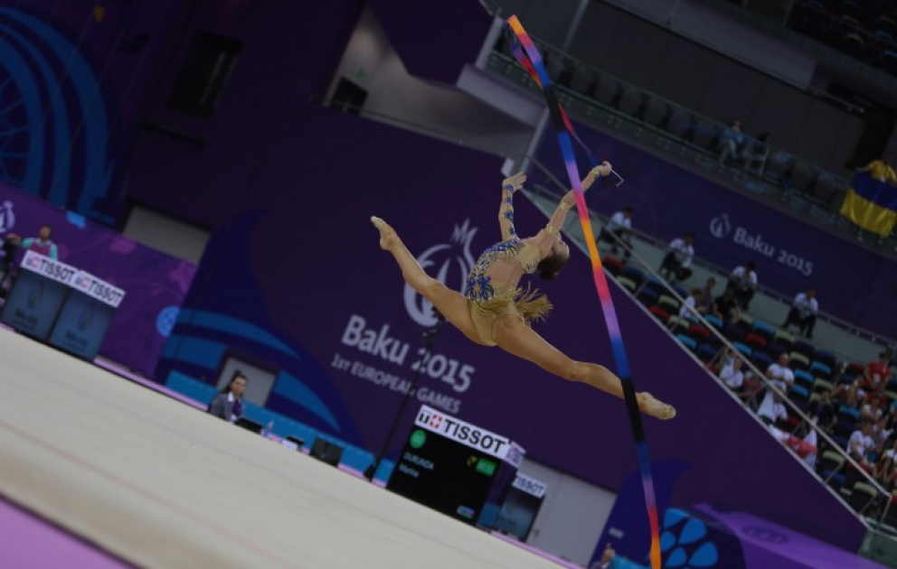 Gimnast Marina Durunda gümüş medal qazanmaqla Azərbaycanın aktivinə 35-ci medalı yazdırıb
