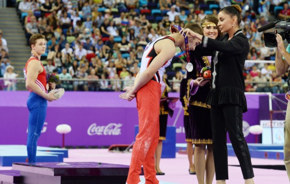 Azerbaijan`s gymnast Oleg Stepko becomes champion of the First European Games
First lady, chairperson of the Baku 2015 First European Games Organizing Committee, President of the Gymnastics Federation Mehriban Aliyeva presented the medals to the winners