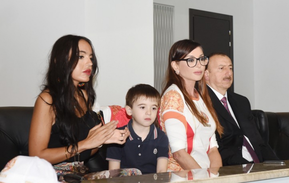 Aserbaidschans Präsident Ilham Aliyev verfolgte die Wettbewerbe im Sambo der Europaspiele