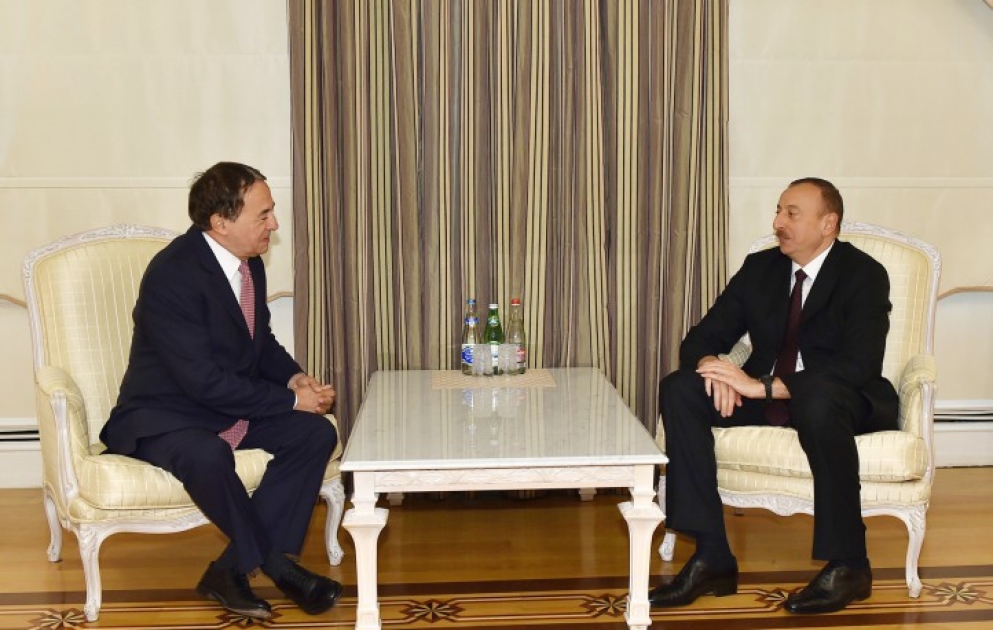 President Ilham Aliyev received the Secretary General of the Socialist International