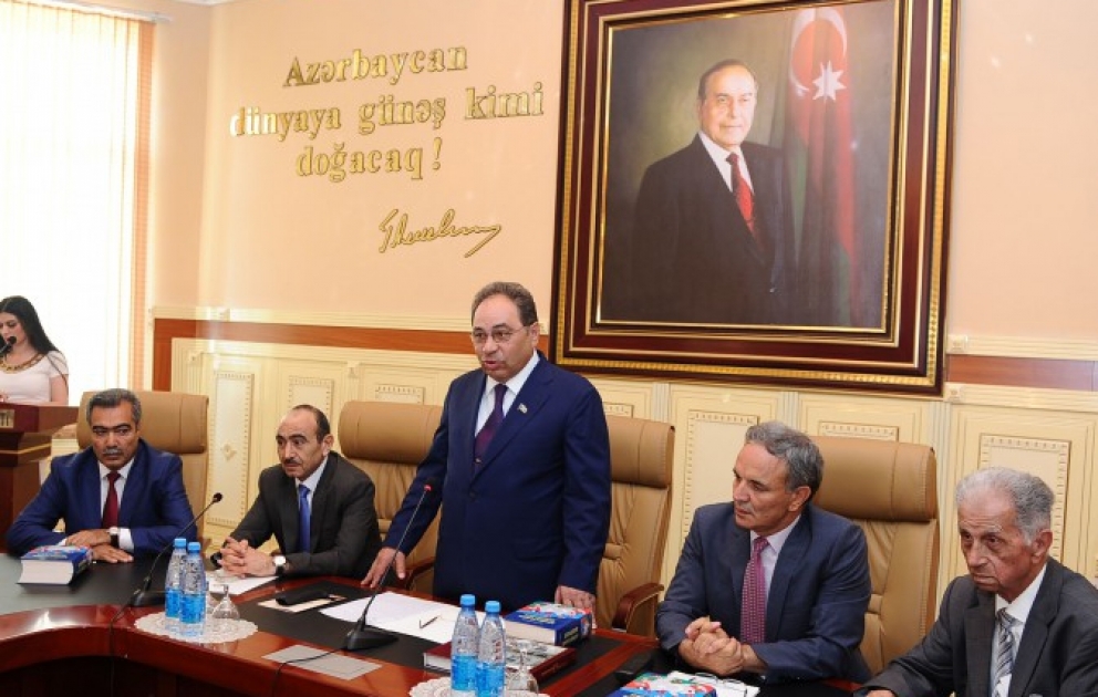 Ali Hasanov: Wir werden unsere Strategie für die Entwicklung des modernen Journalismus auf Grund der Traditionen der nationalen Presse weiterhin verbessern
