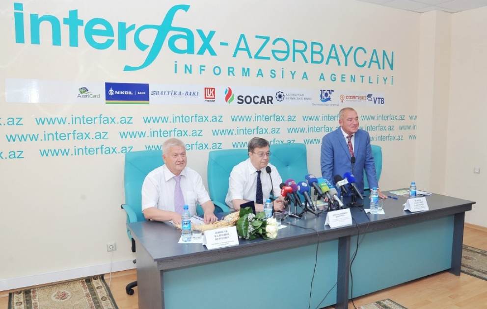 Director General of Interfax Azerbaijan receives honorary badge "For friendship and cooperation" of Rossotrudnichestvo
