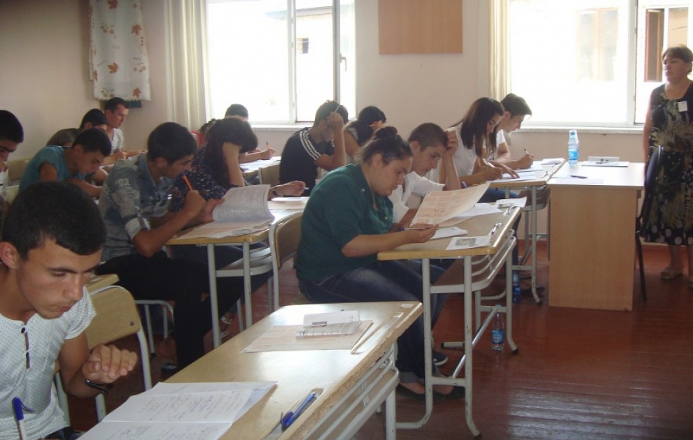 Şimal bölgəsinin məzunları Xaçmaz şəhərində biliklərini sınayıblar