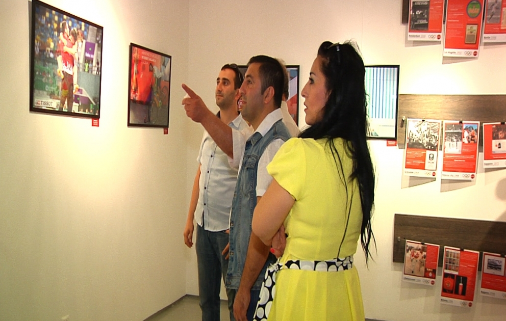 "Bakı-2015: Xoşbəxt anlar" adlı fotosərgi açılıb