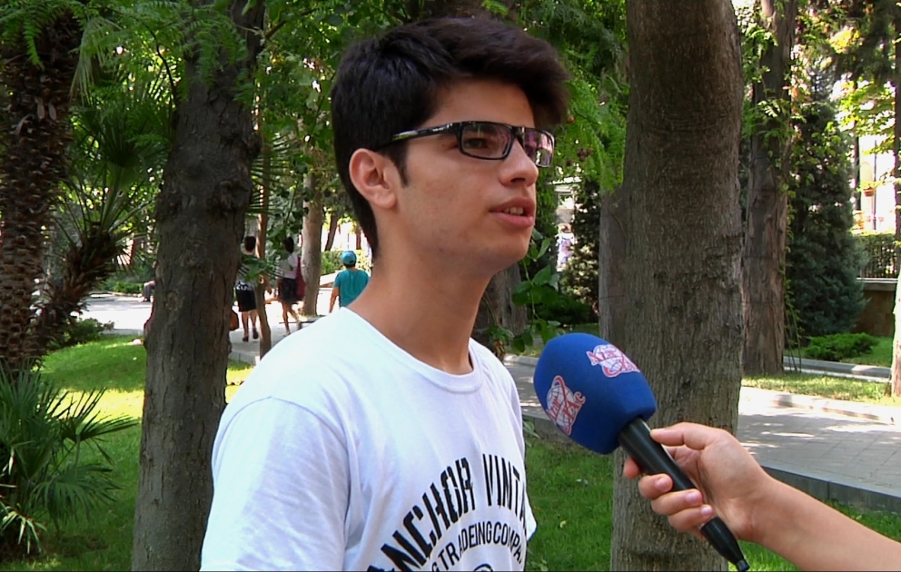 İsa Məmmədli: Atam 700 bal topladığımı öyrənəndə göz yaşlarını saxlaya bilmədi