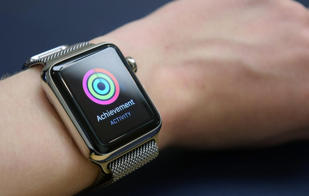 Объявлен старт продаж «Apple» часов