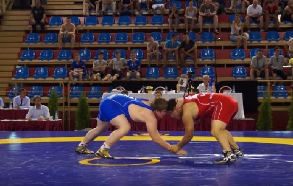 Azerbaijani wrestler beats Armenian rival to claim European crown