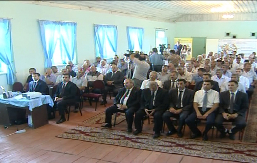 Şabran və ətraf rayonlardan olan 44 sahibkara 1 milyon manat güzəştli kredit verilib