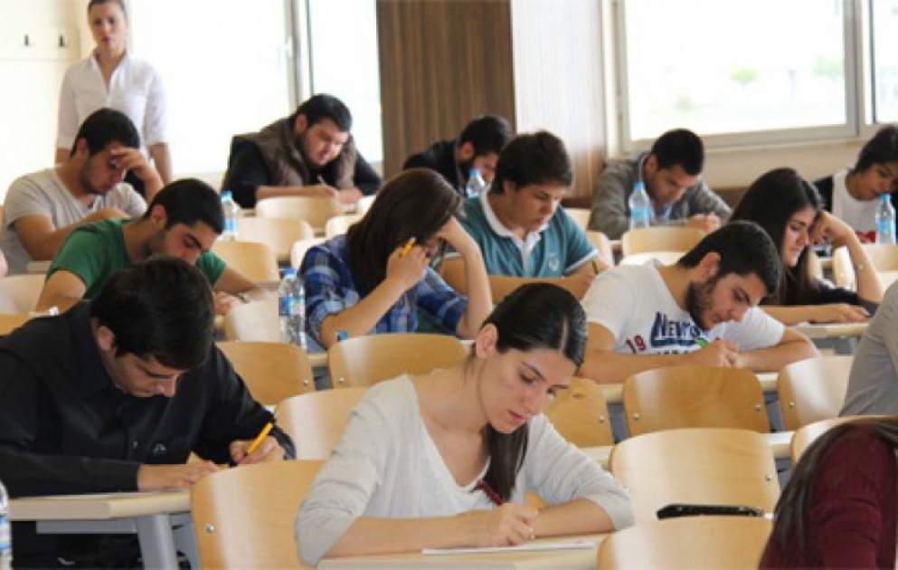 Abituriyentlərin ixtisas seçimi sabah başa çatır